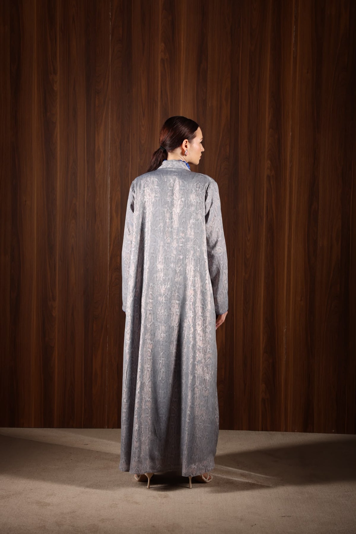 Serpent Abaya