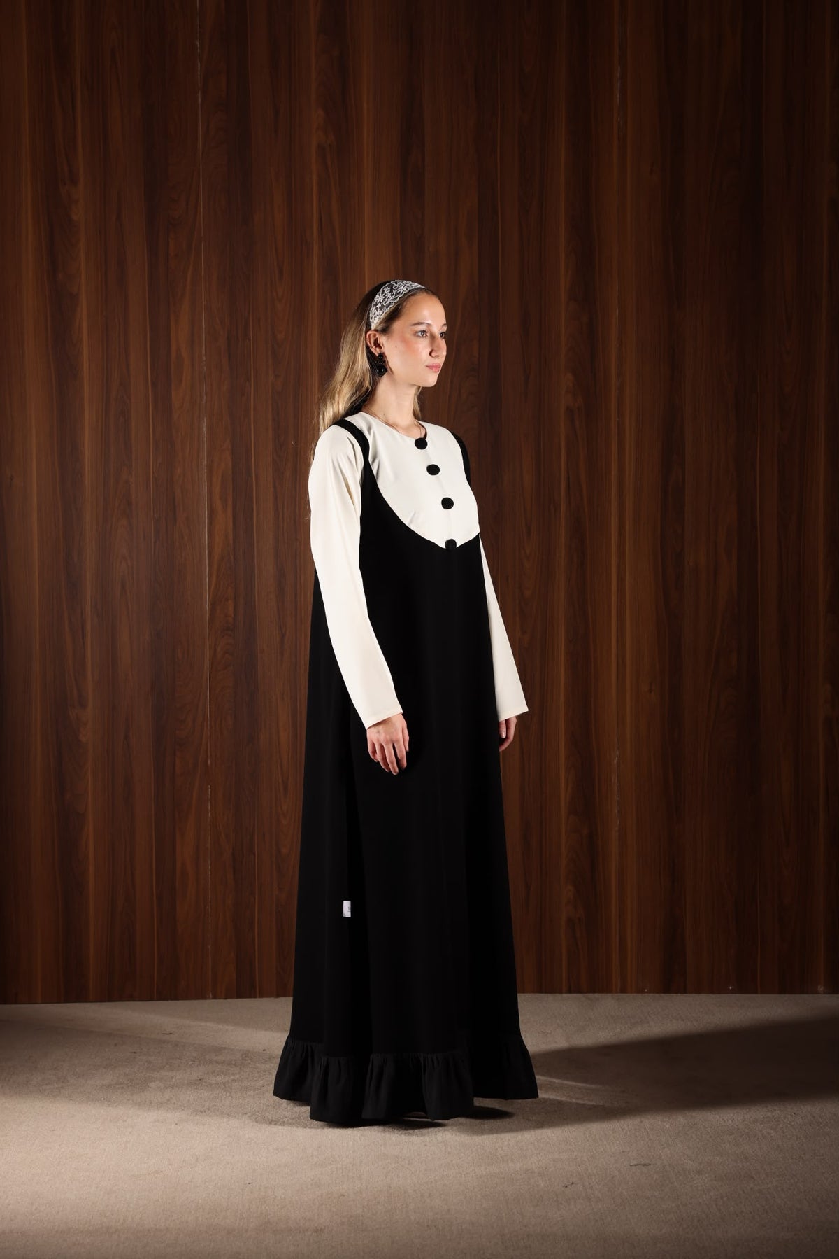 Mono Abaya
