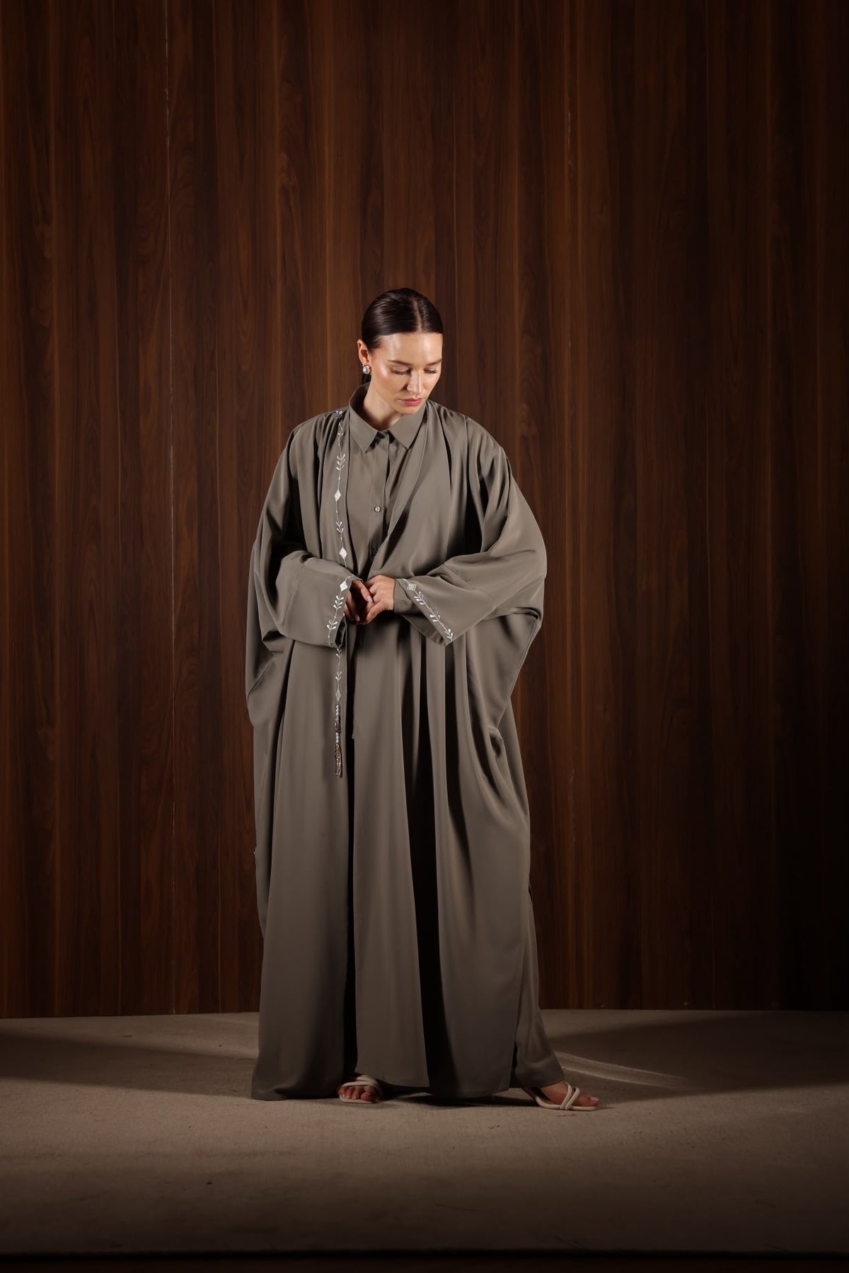Drift Abaya